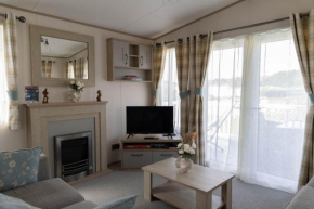 Hiba Lodge At Parkdean Cayton Bay Holiday Park